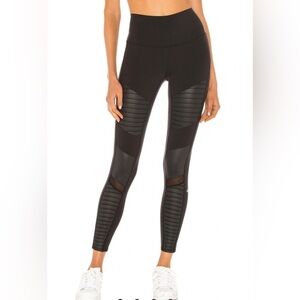 Alo 7/8 High Waist Moto Legging in Black